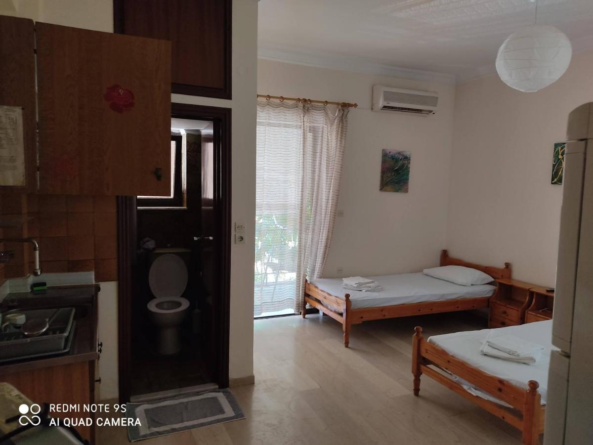 Rousetis Apartments Aígion Luaran gambar