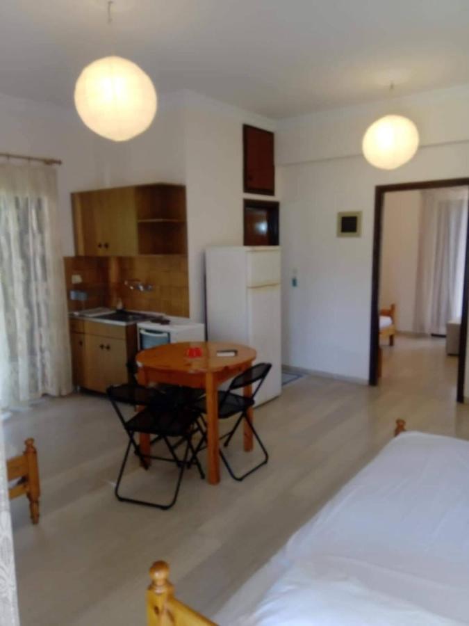 Rousetis Apartments Aígion Luaran gambar
