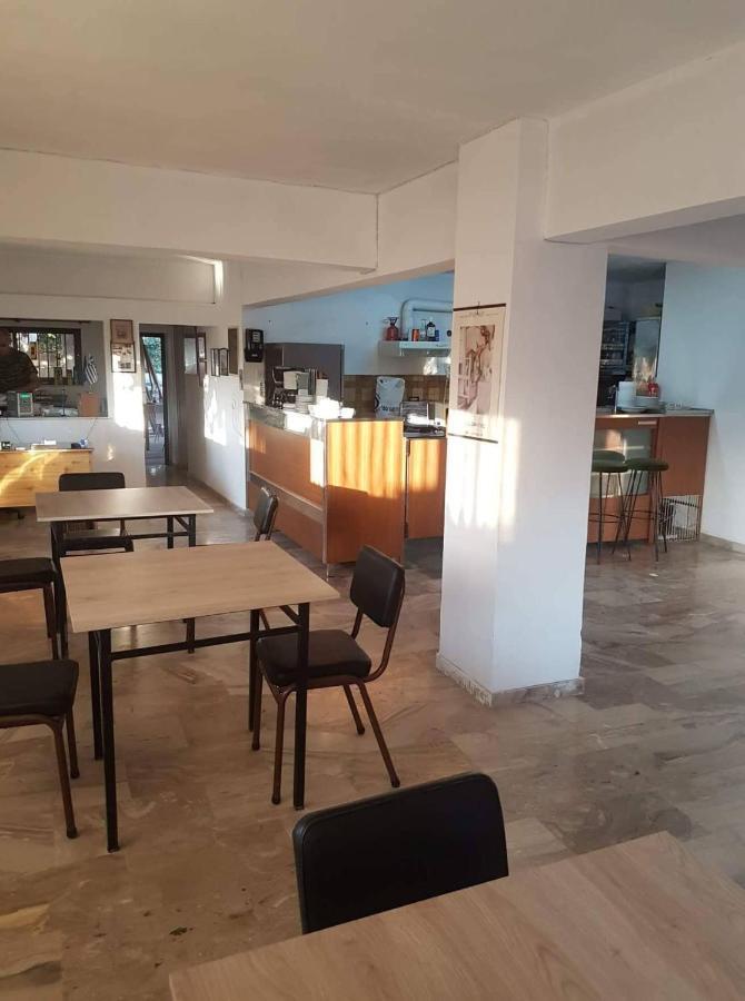 Rousetis Apartments Aígion Luaran gambar
